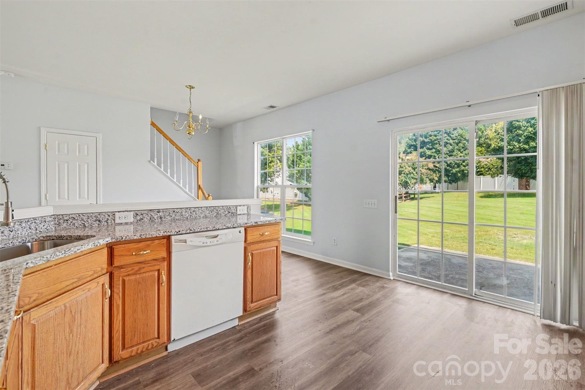Single Family Residence at 2410 Normancrest Court, Charlotte, photo 9 of 23