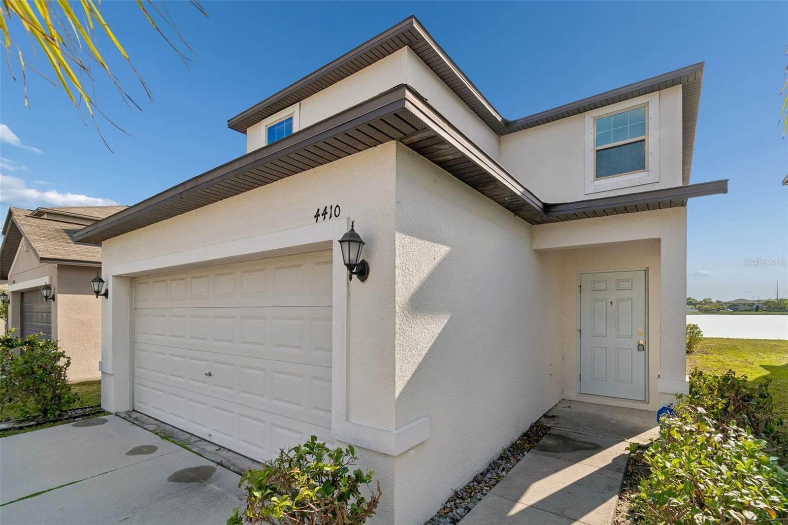 Single Family Residence at 4410 SUMMER SAVORY ST, TAMPA, photo 2 of 64