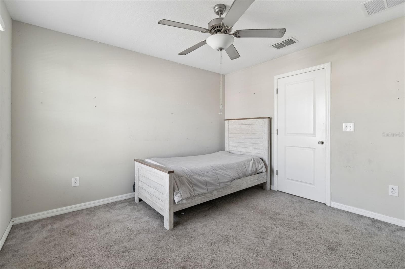 Single Family Residence at 4410 SUMMER SAVORY ST, TAMPA, photo 31 of 64