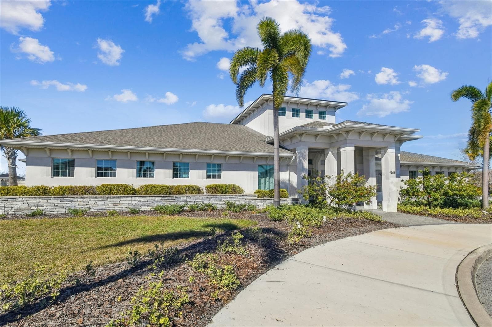 Single Family Residence at 4410 SUMMER SAVORY ST, TAMPA, photo 51 of 64