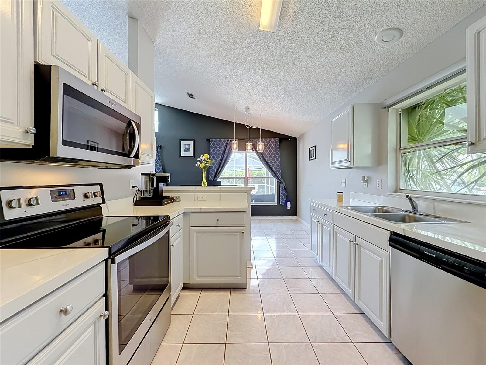 Single Family Residence at 2244 MALLORY CIR, HAINES CITY, photo 16 of 49