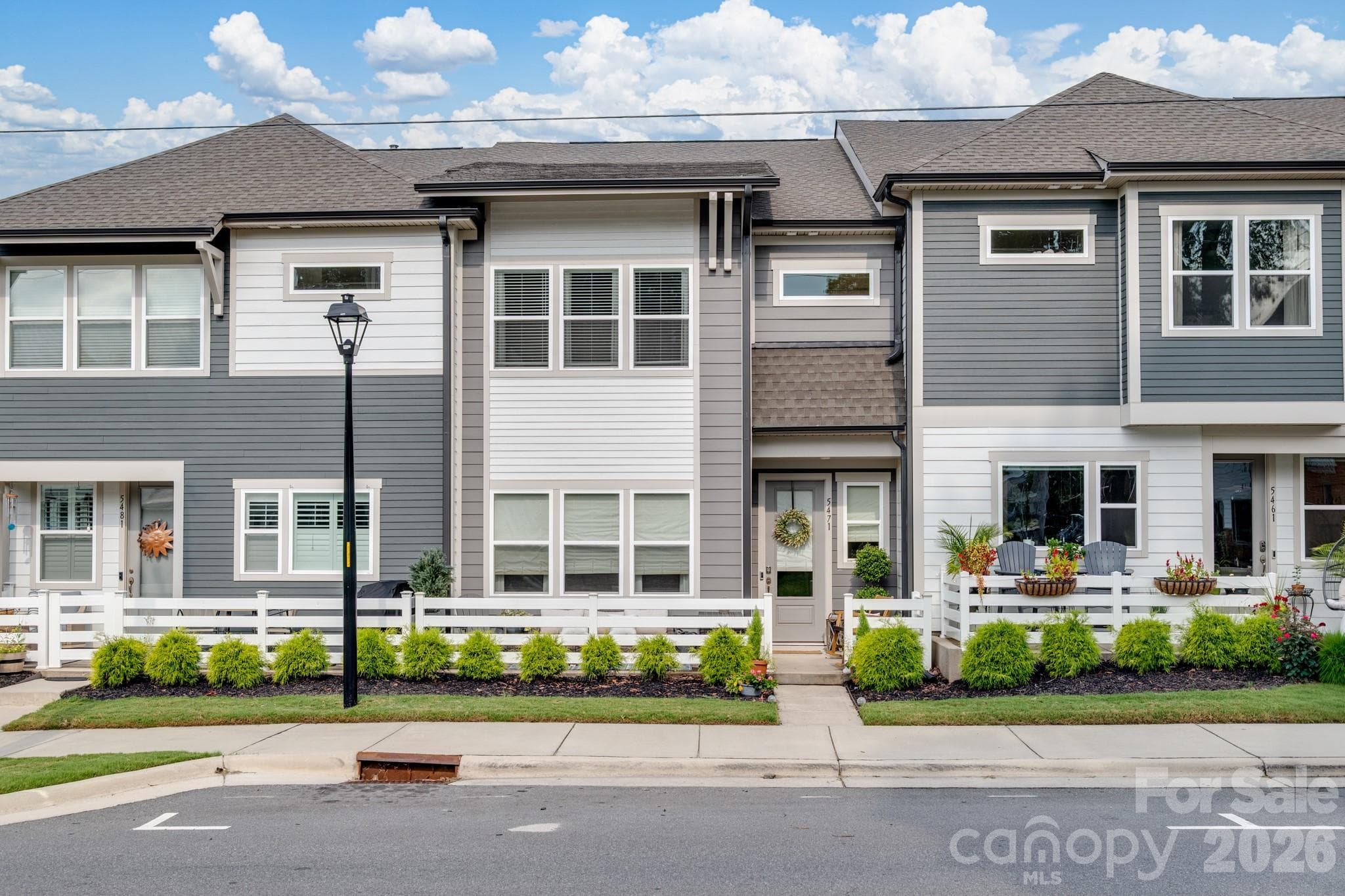 5471 Comiskey Alley