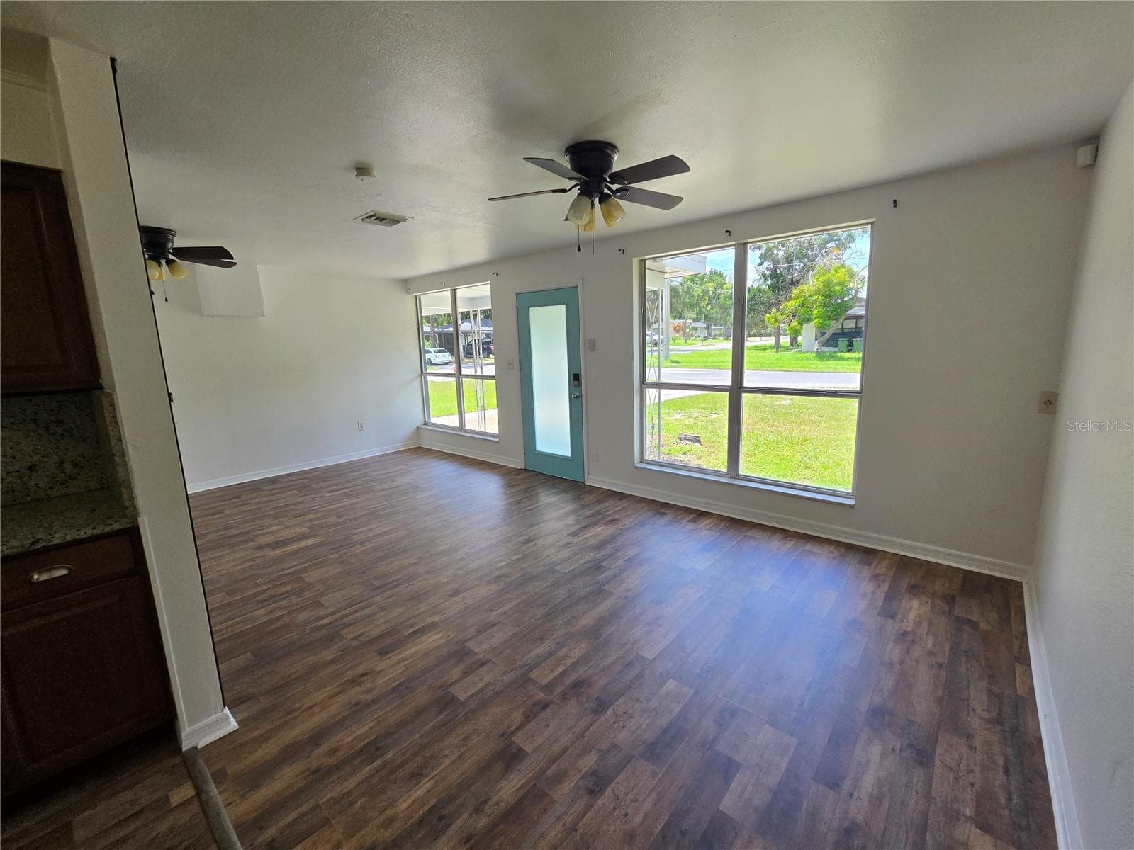 Single Family Residence at 1500 CREST AVE, LEESBURG, photo 18 of 23