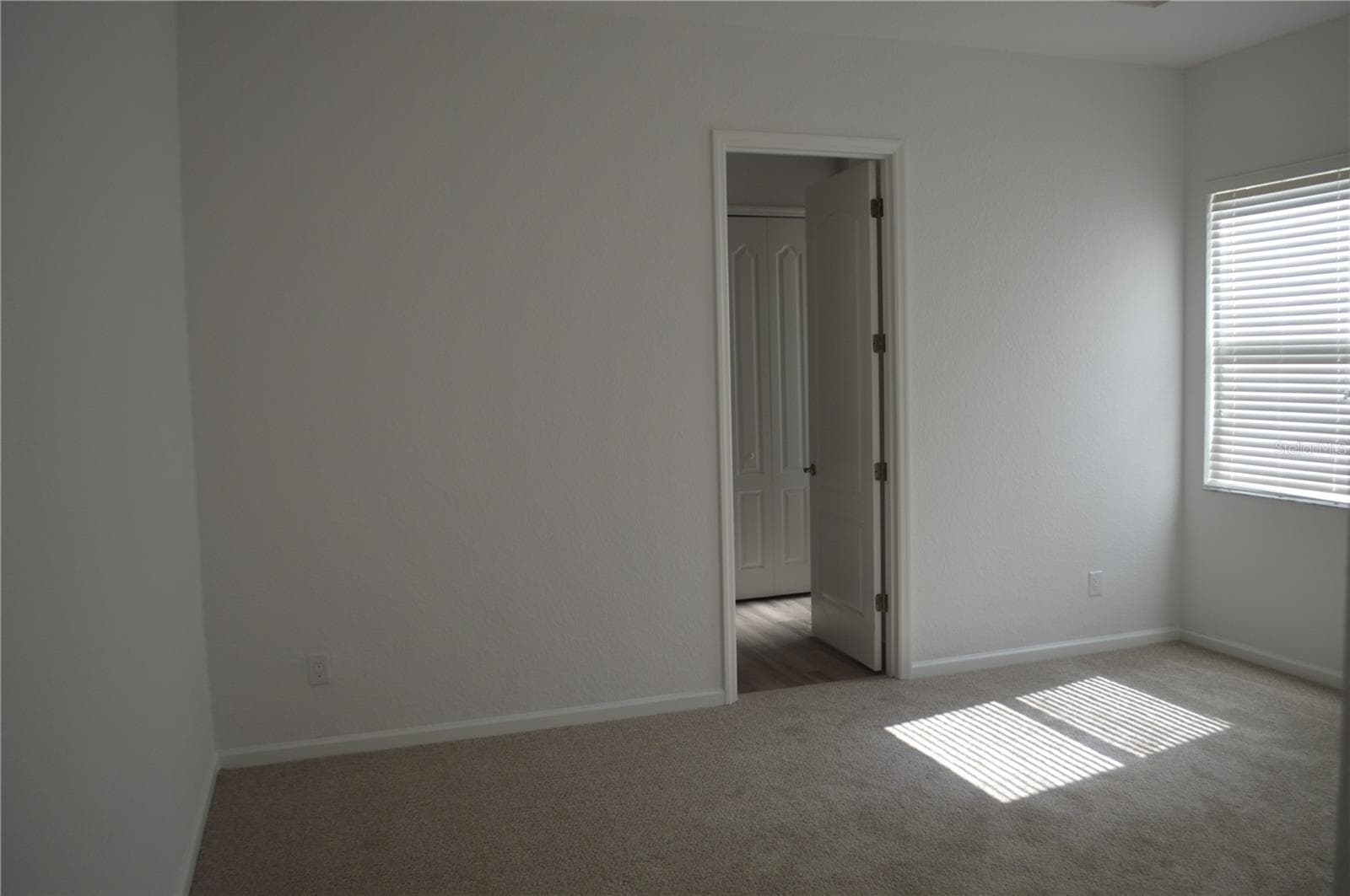 Single Family Residence at 6828 HELMSLEY CIR, WINDERMERE, photo 14 of 21
