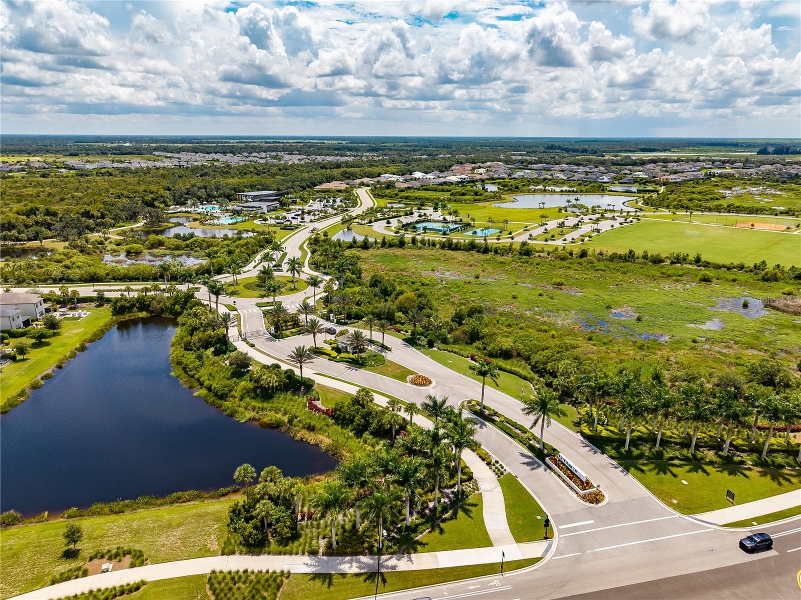 Single Family Residence at 9284 TEQUILA SUNRISE DR, SARASOTA, photo 66 of 98