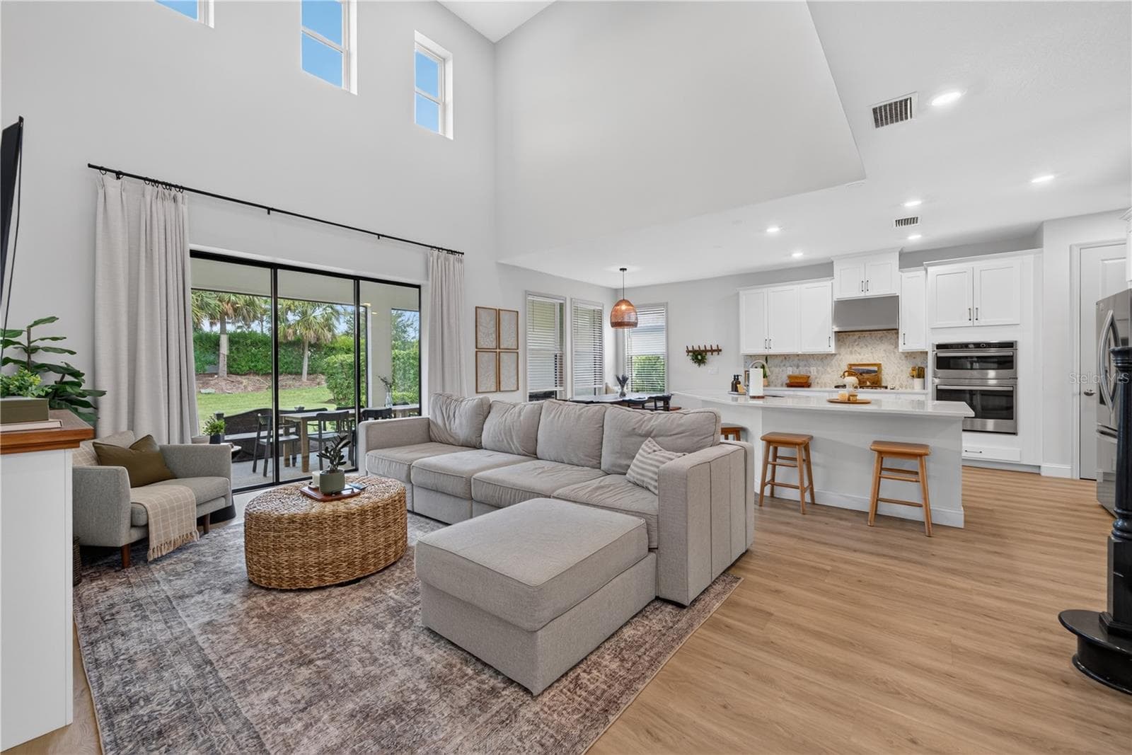 Single Family Residence at 9284 TEQUILA SUNRISE DR, SARASOTA, photo 14 of 98