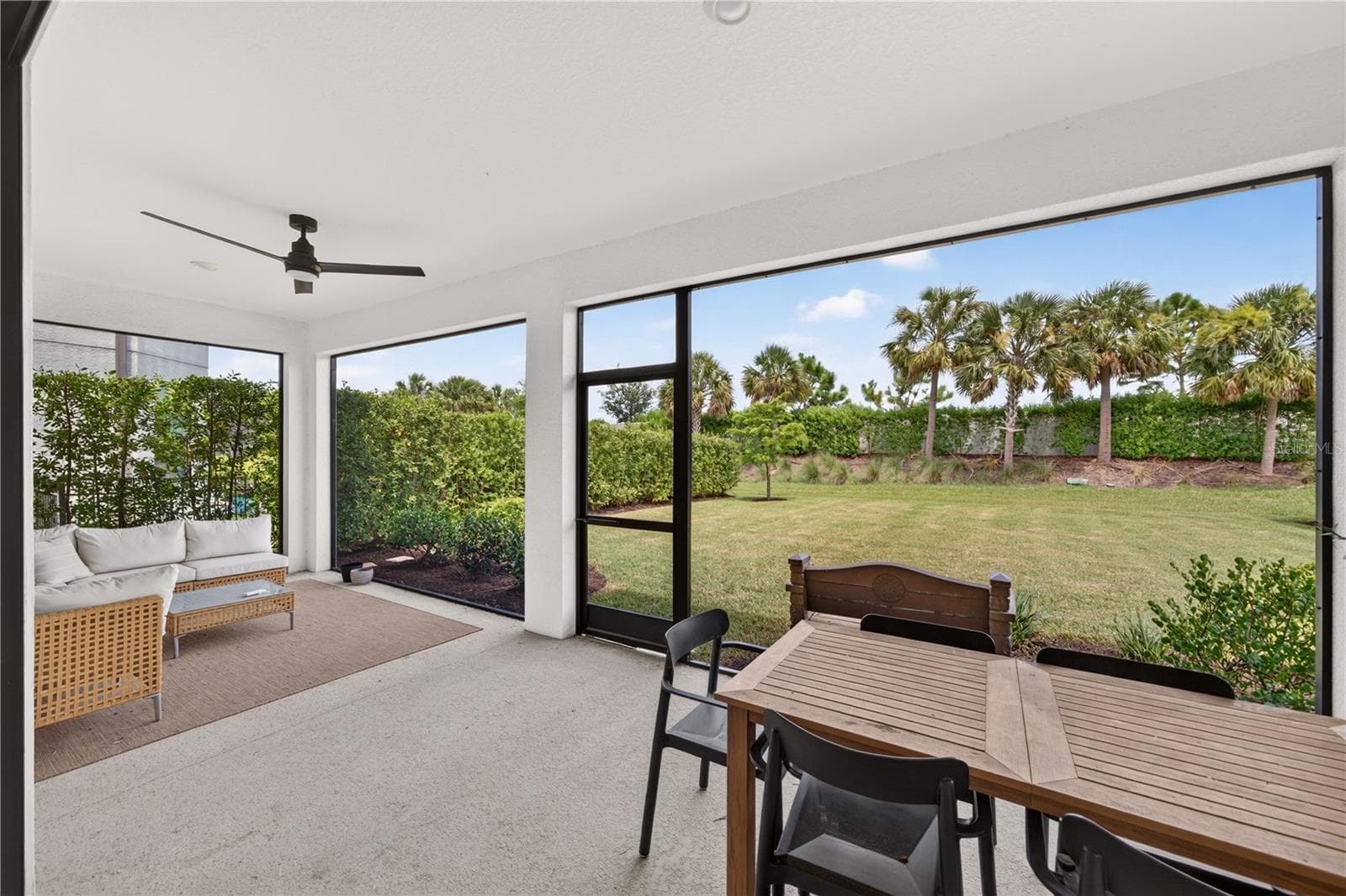 Single Family Residence at 9284 TEQUILA SUNRISE DR, SARASOTA, photo 31 of 98