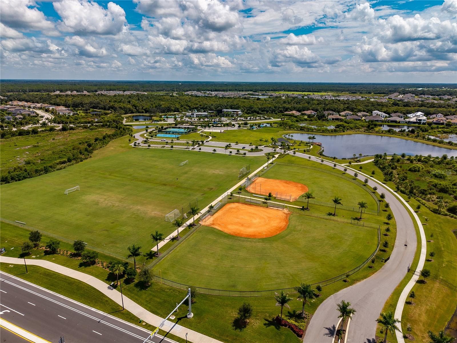 Single Family Residence at 9284 TEQUILA SUNRISE DR, SARASOTA, photo 97 of 98