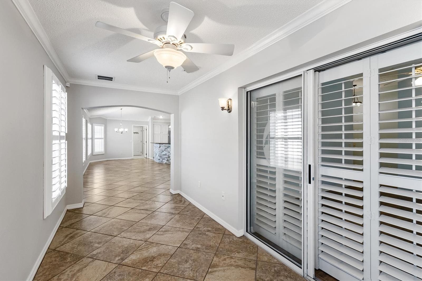Villa at 1068 BURNETTOWN PL, THE VILLAGES, photo 6 of 43