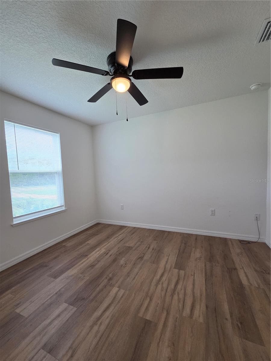 Single Family Residence at 353 FISHER WAY, OCKLAWAHA, photo 12 of 14