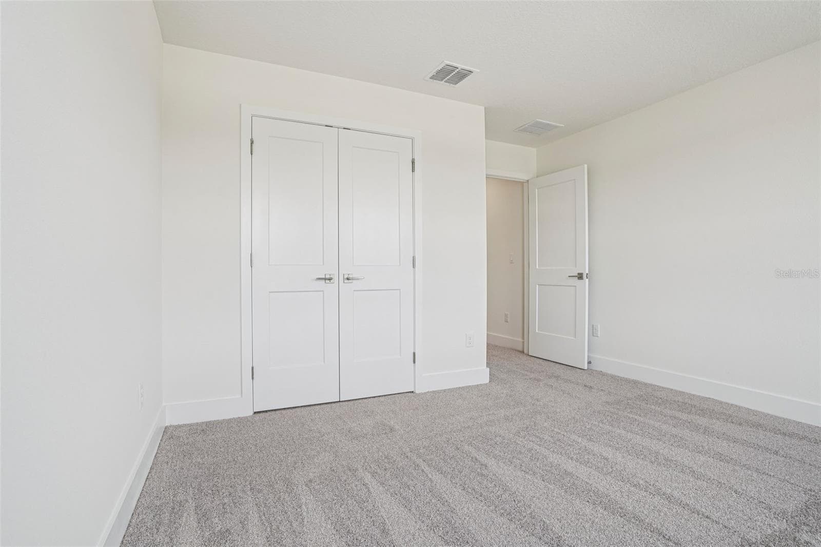 Single Family Residence at 30333 EMERALD FOREST DR, MOUNT DORA, photo 32 of 39