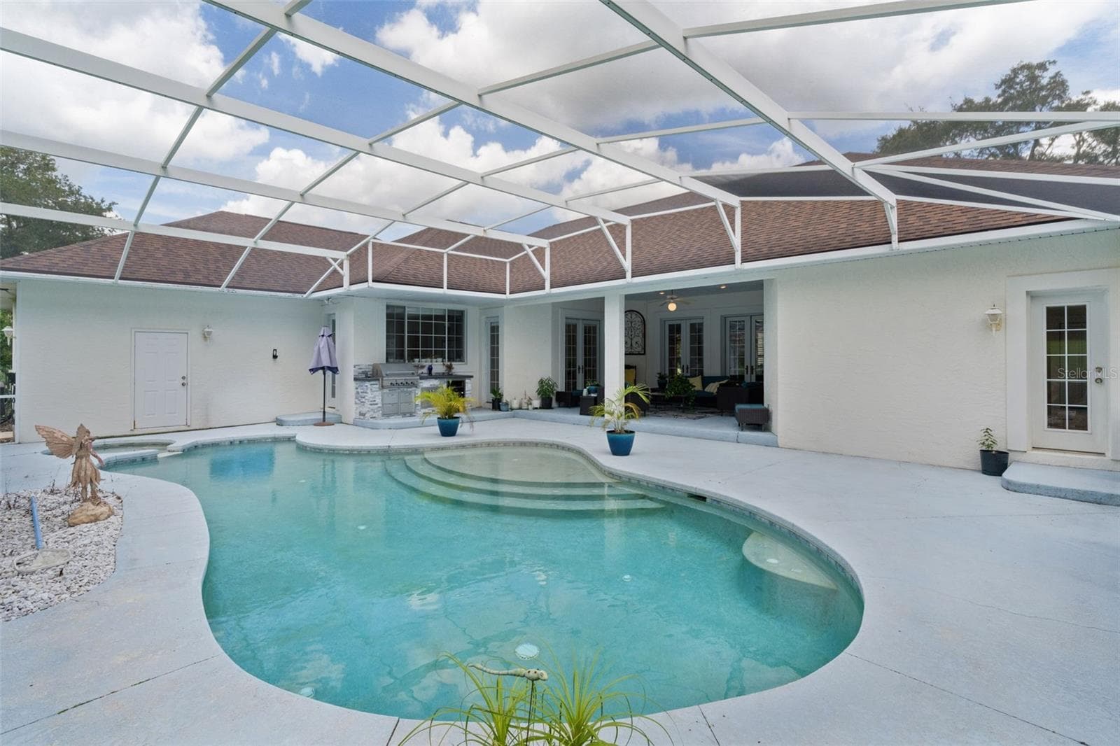 Pool & Spa - 39407 TREELINE DR, LADY LAKE