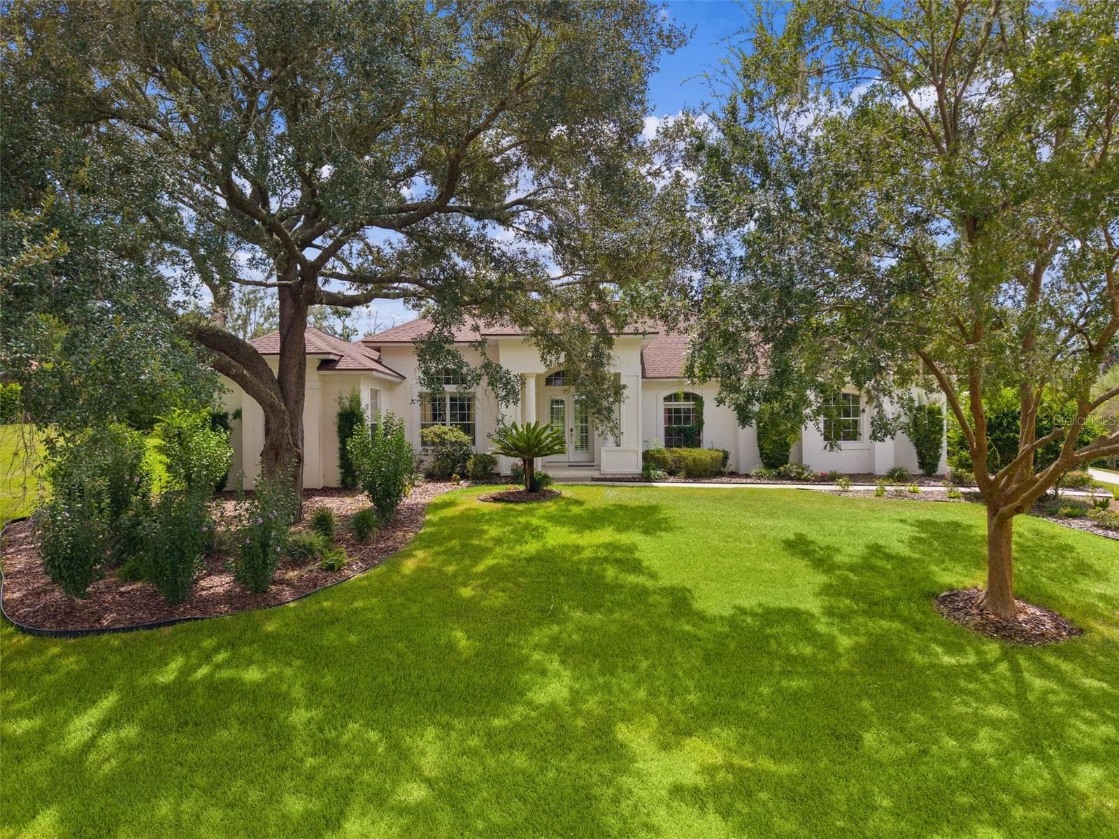 Front Exterior - 39407 TREELINE DR, LADY LAKE