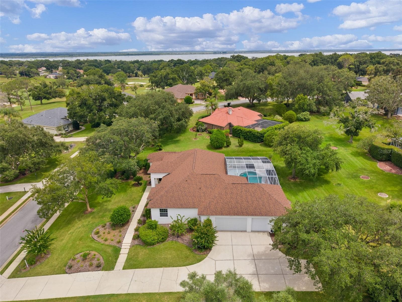 Side Overhead - 39407 TREELINE DR, LADY LAKE