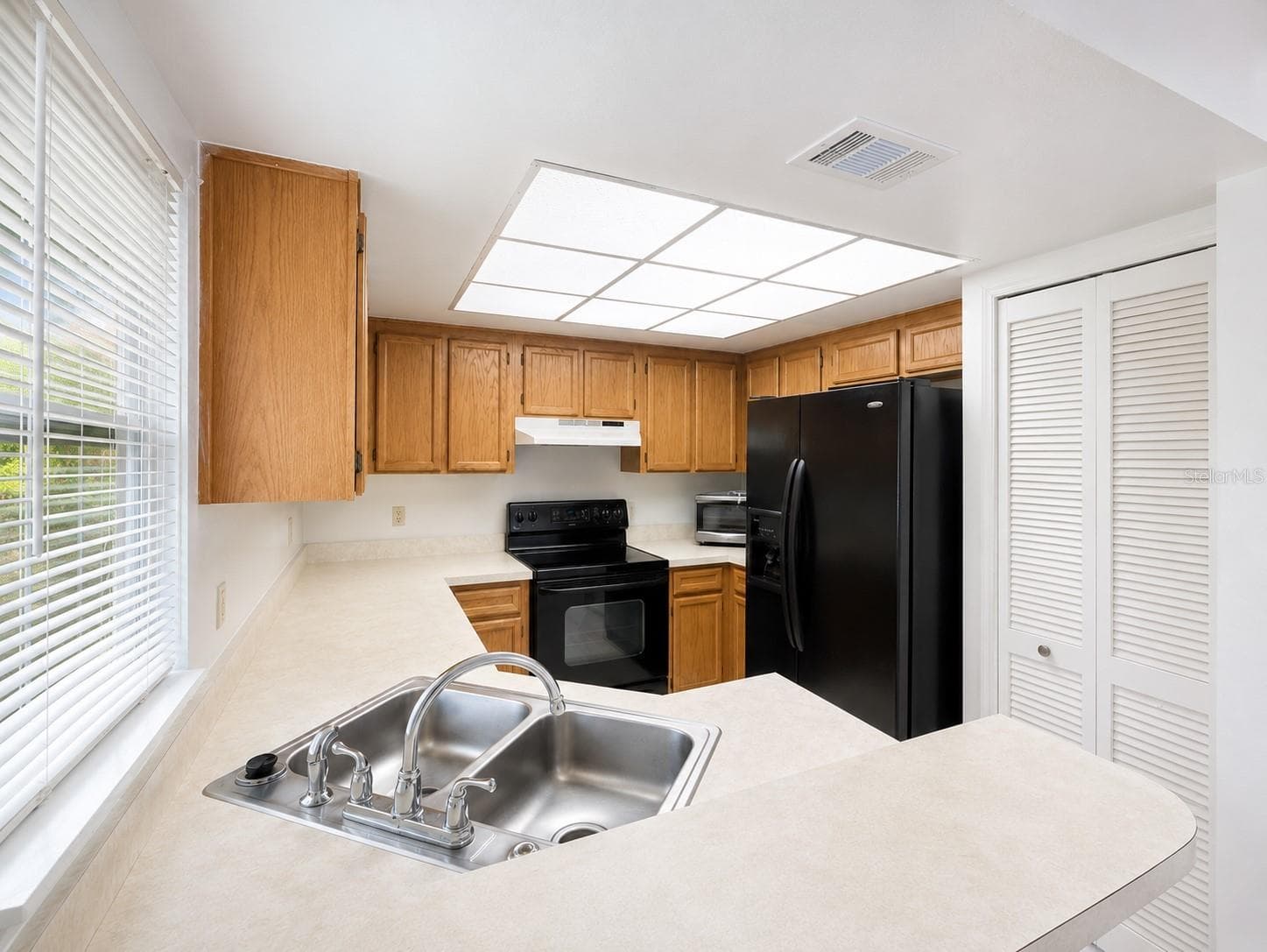 Townhouse at 4011 AUGUST CT, CASSELBERRY, photo 4 of 12