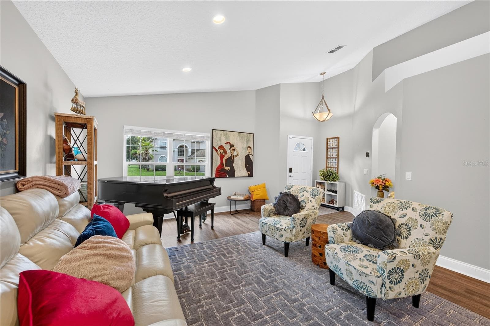 Living Room - 4339 NORTHERN DANCER WAY, ORLANDO