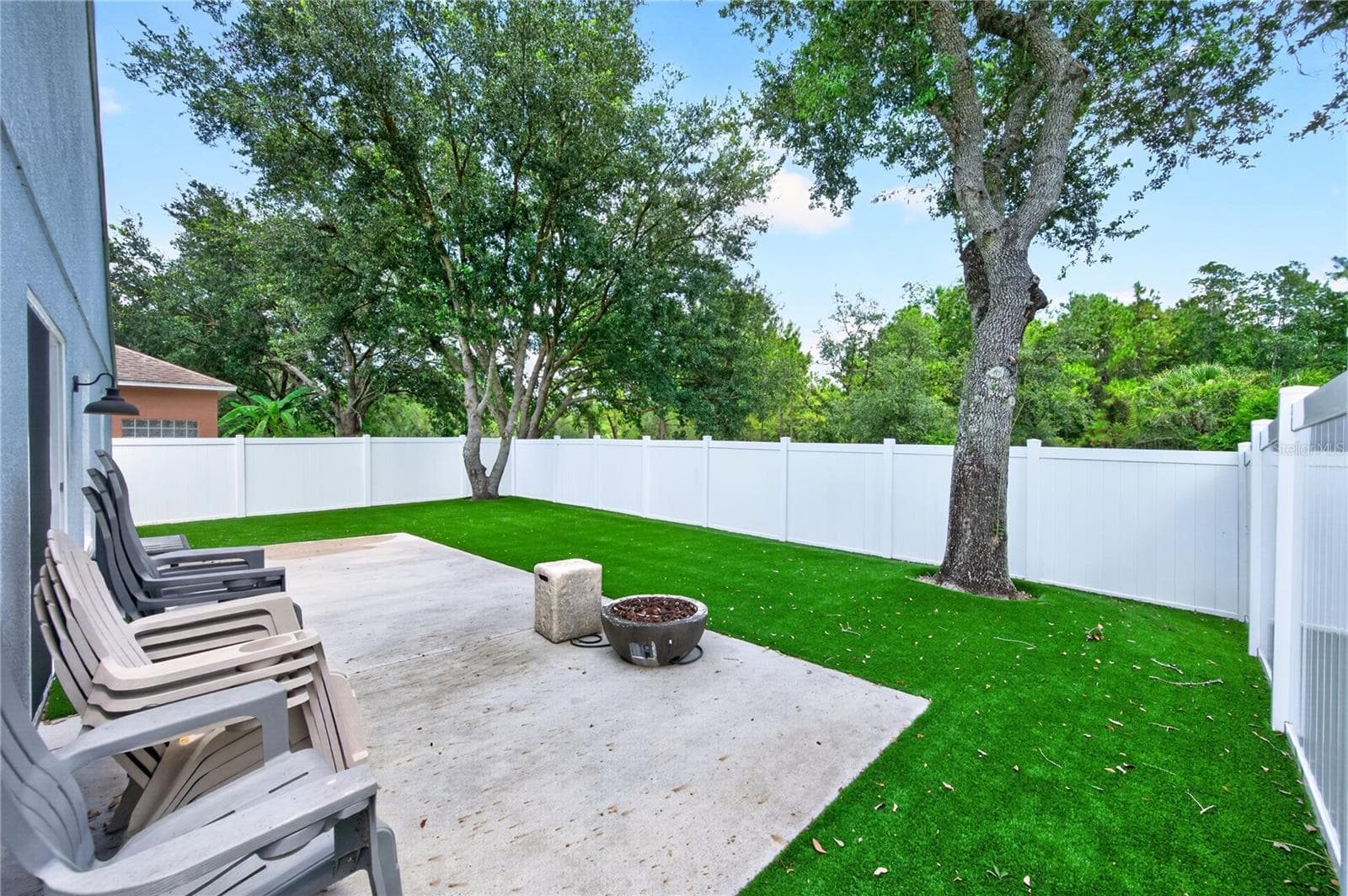 Large Back Patio - 4339 NORTHERN DANCER WAY, ORLANDO