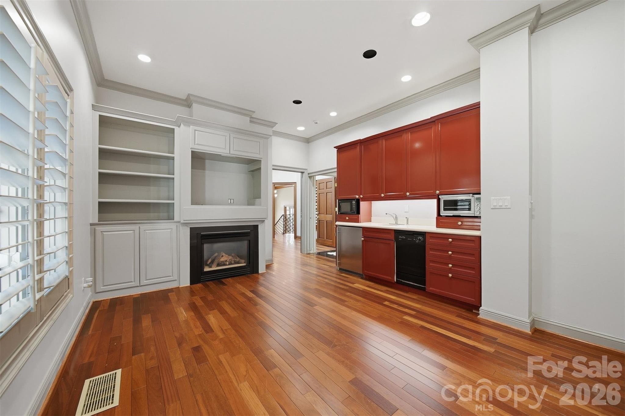 . - 3619 Links Drive NE, Conover