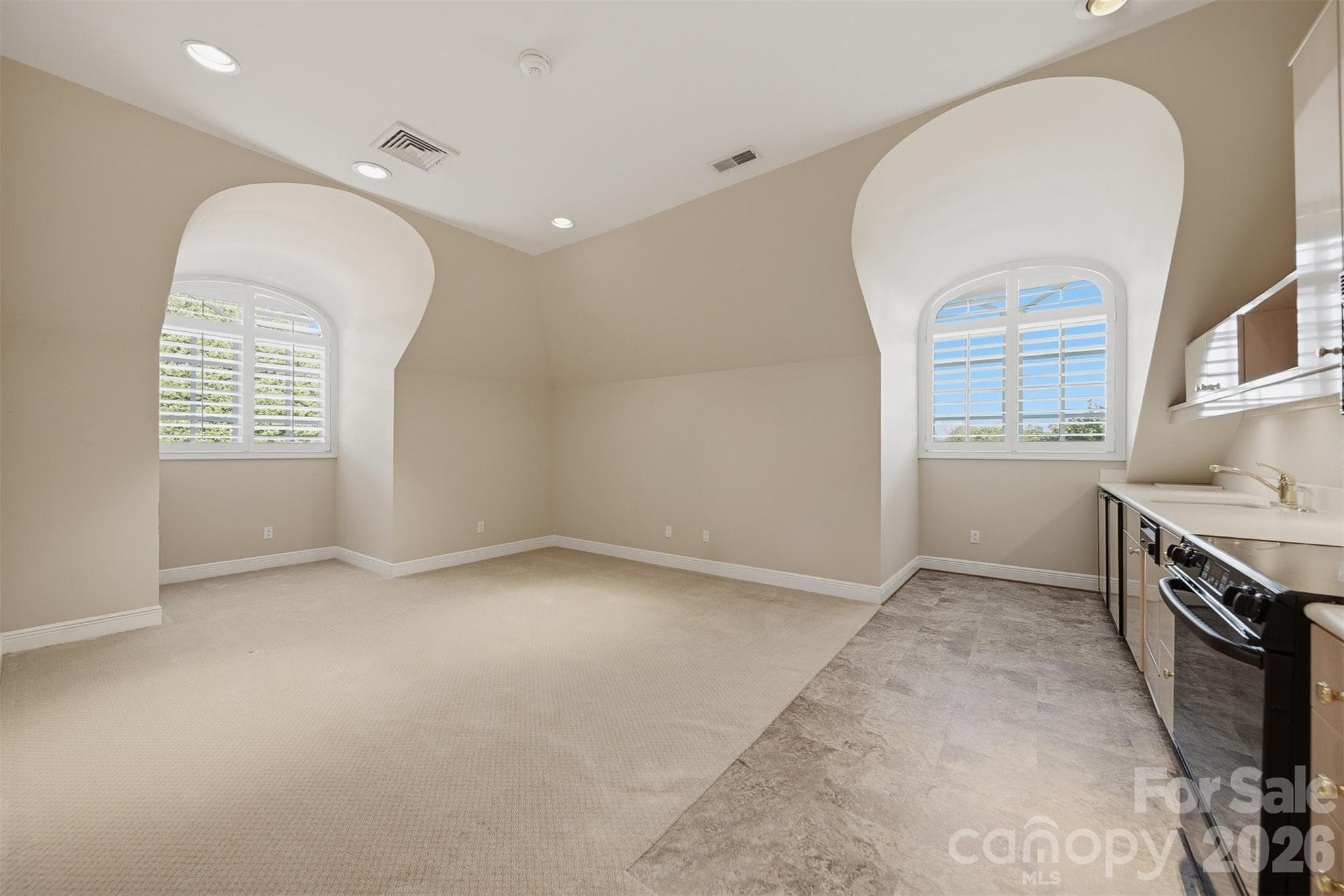 Upper level offers large gueat bedrooms. - 3619 Links Drive NE, Conover
