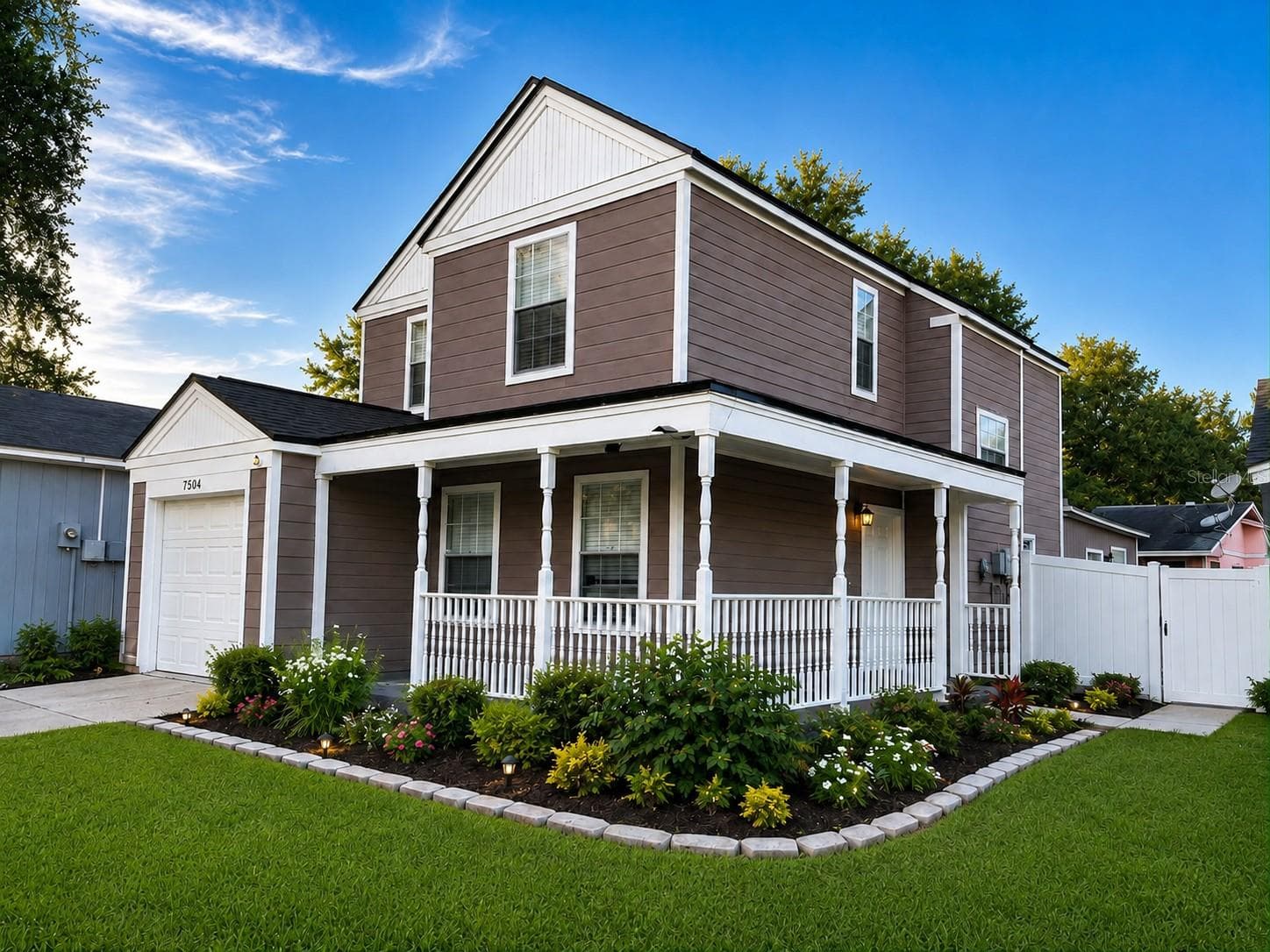 Single Family Residence at 7504 GADSDEN DRIVE, TAMPA, photo 2 of 15