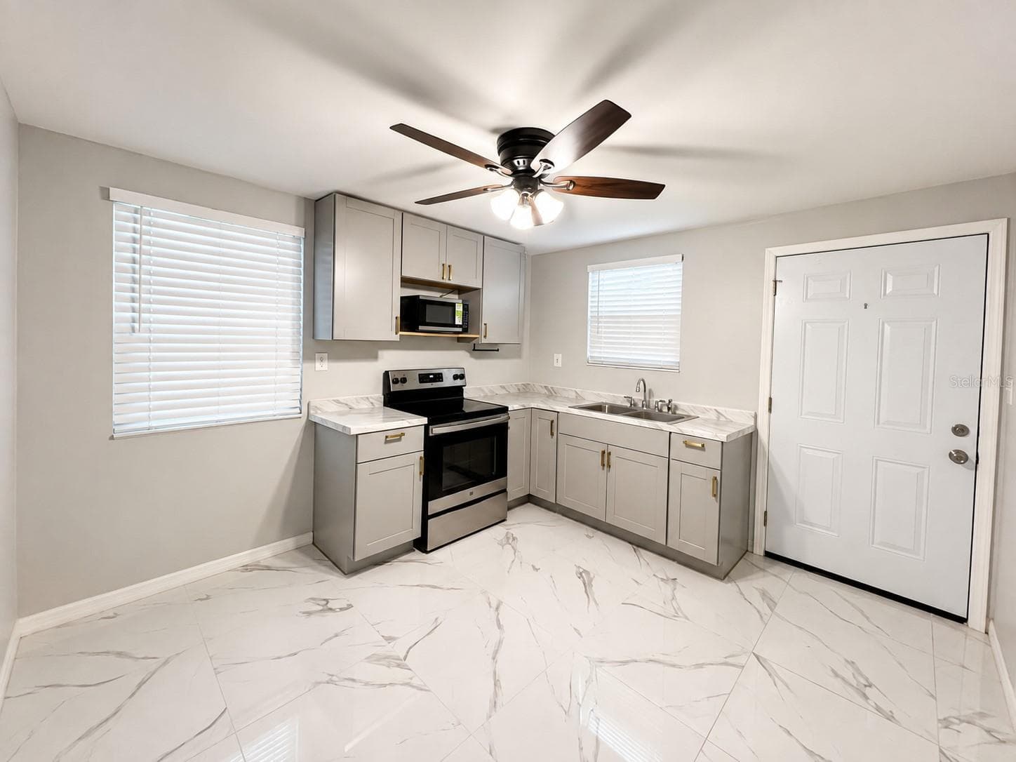 Single Family Residence at 7504 GADSDEN DRIVE, TAMPA, photo 6 of 15