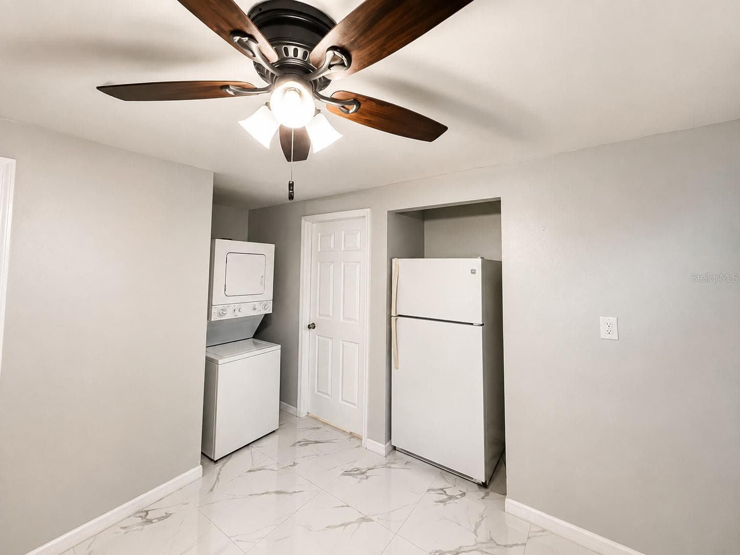 Single Family Residence at 7504 GADSDEN DRIVE, TAMPA, photo 13 of 15