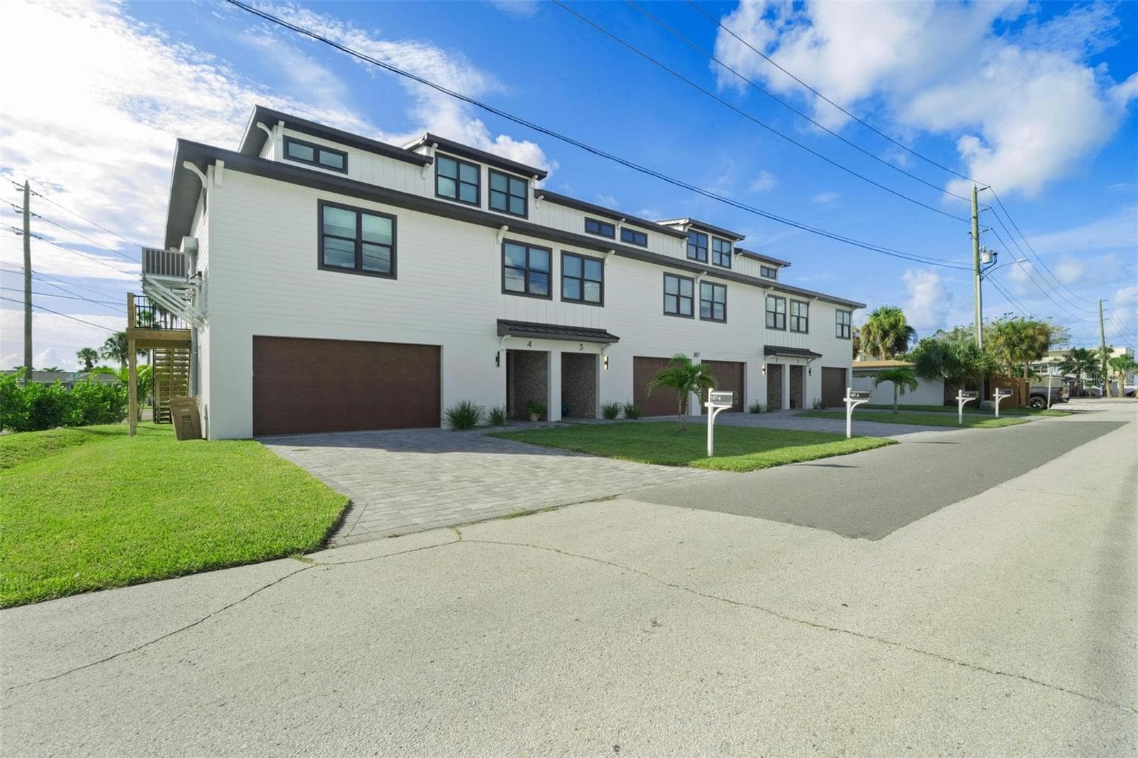 Townhouse at 187 145TH AVE E #3, MADEIRA BEACH, photo 2 of 99
