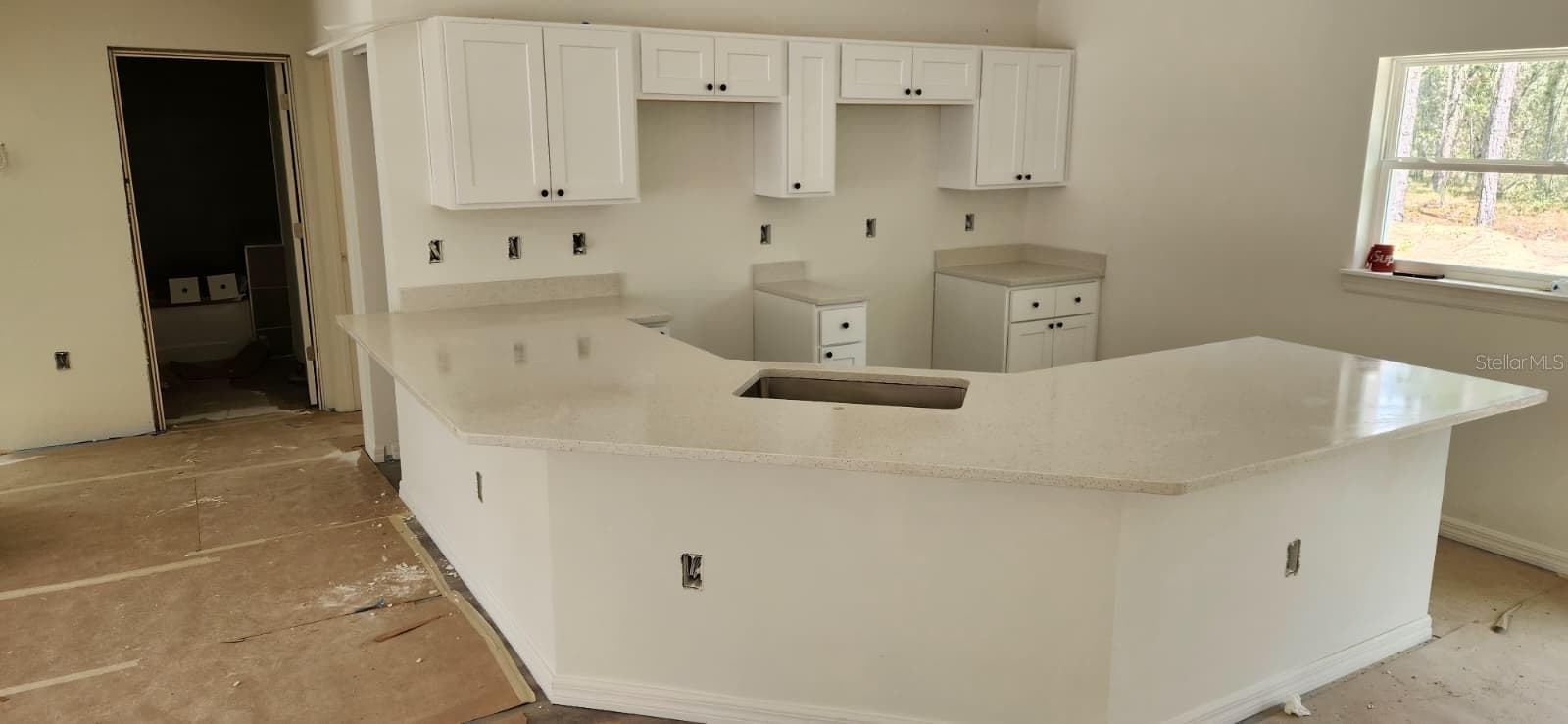 Single Family Residence at 24492 NW HEMLOCK AVE, DUNNELLON, photo 12 of 48