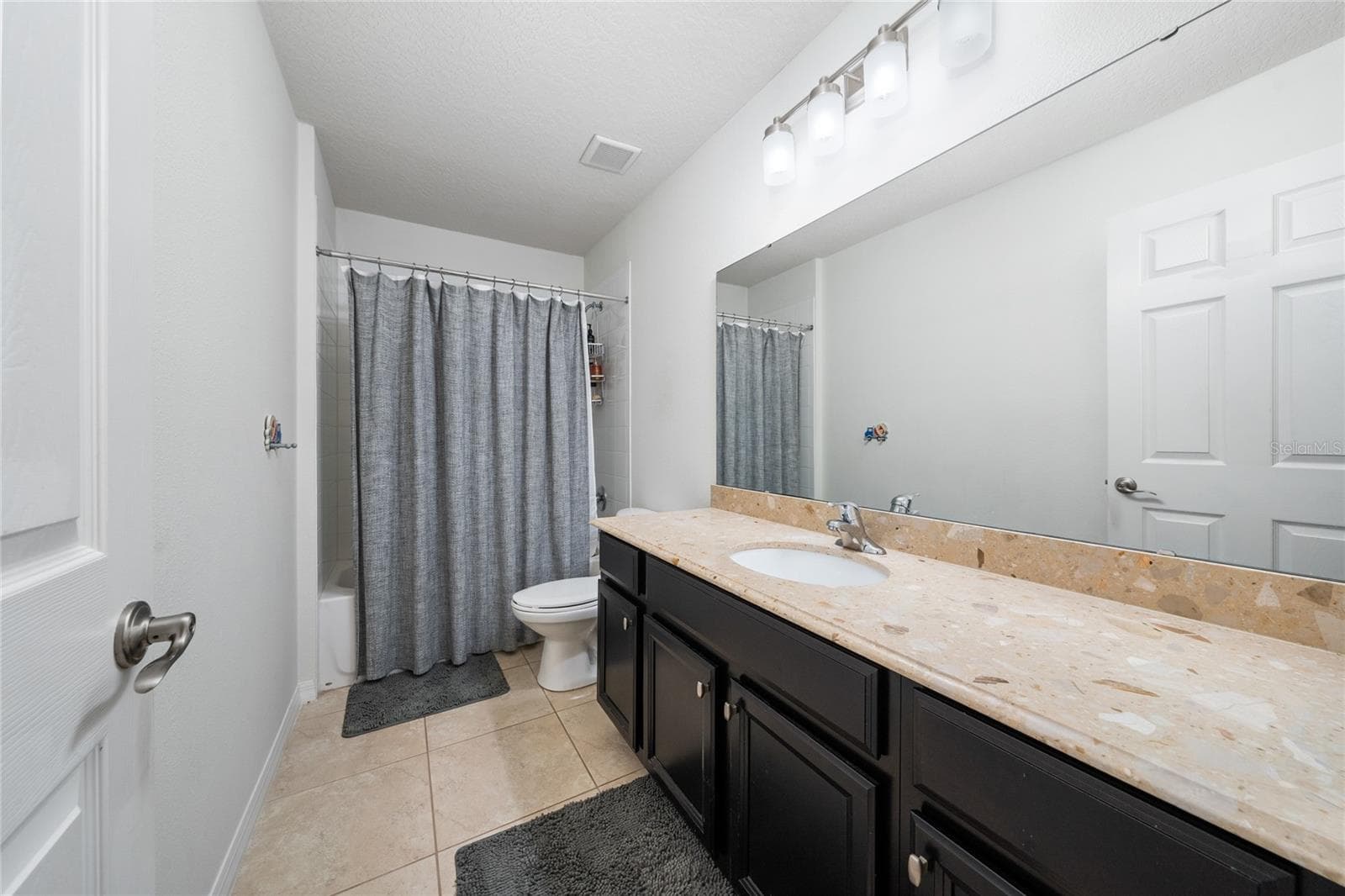 Single Family Residence at 2202 REDMARK LN, WINTER GARDEN, photo 27 of 61