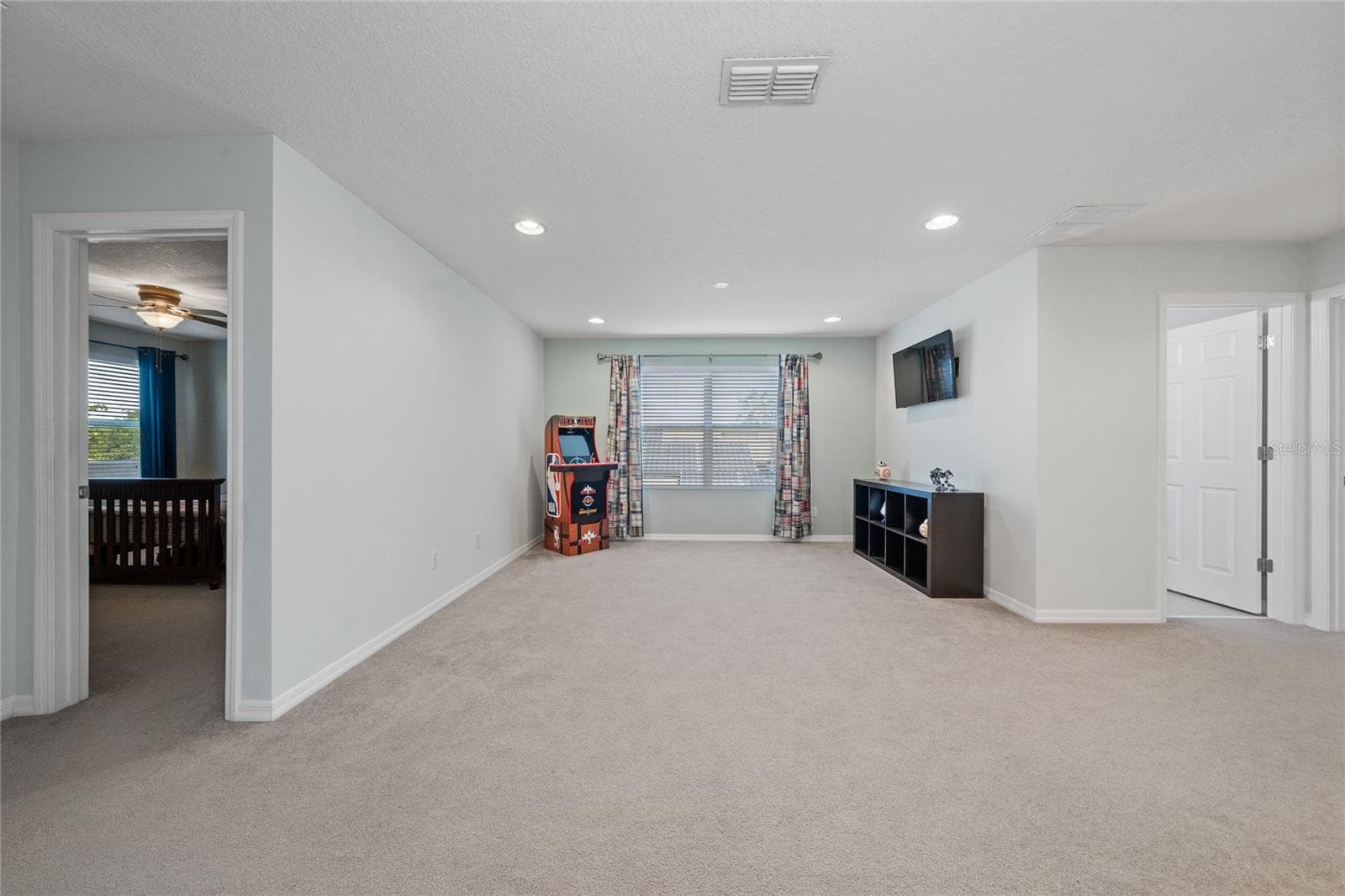 Single Family Residence at 2202 REDMARK LN, WINTER GARDEN, photo 39 of 61