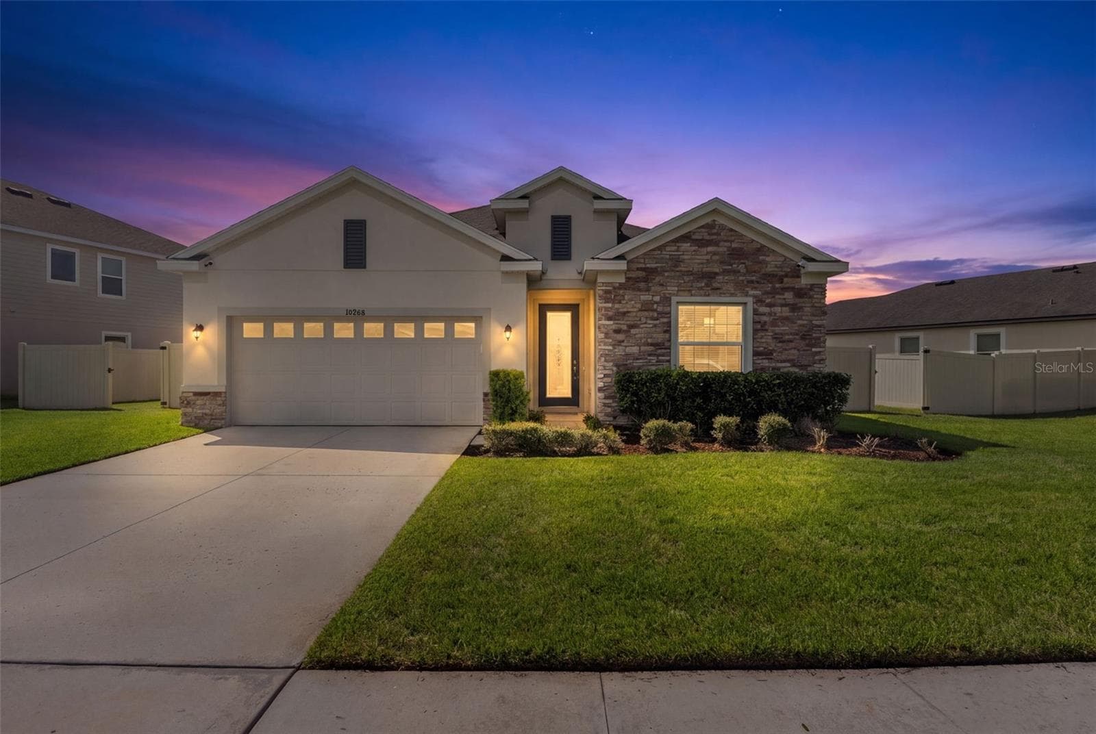 Single Family Residence at 30908 PARROT REEF CT, WESLEY CHAPEL, photo 37 of 62