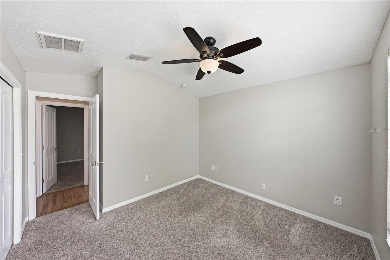 Single Family Residence at 34455 CLIFFCREEK CT, WESLEY CHAPEL, photo 12 of 62