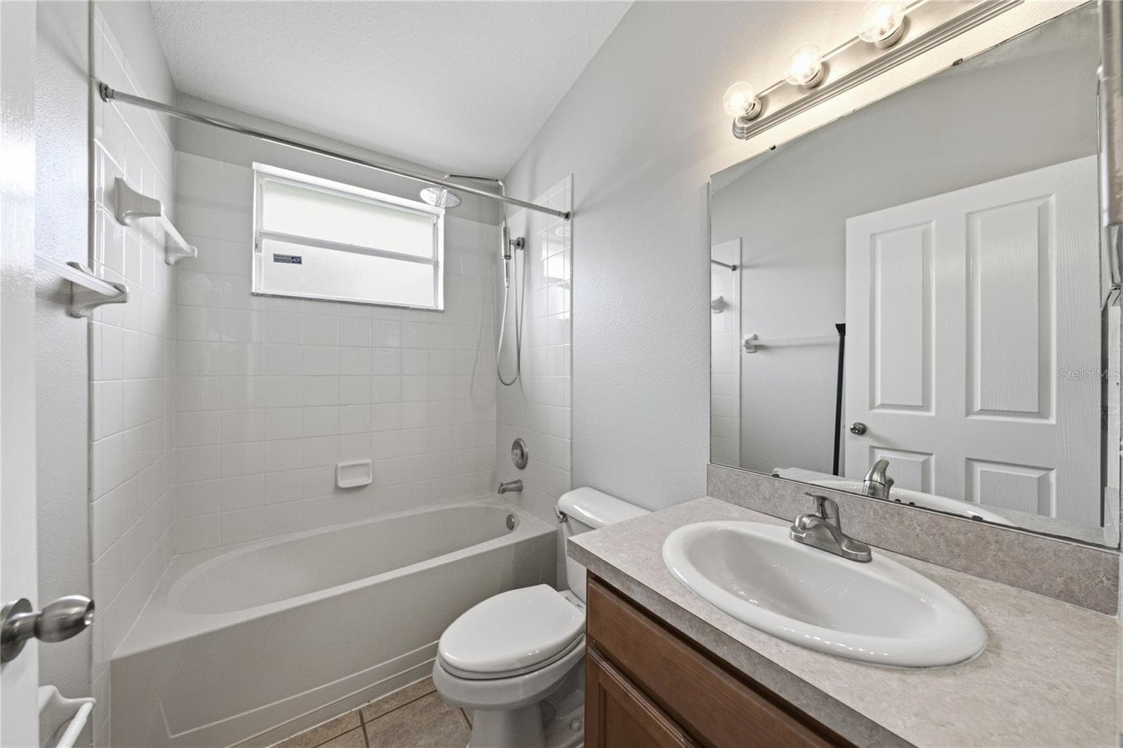 Single Family Residence at 34455 CLIFFCREEK CT, WESLEY CHAPEL, photo 13 of 62