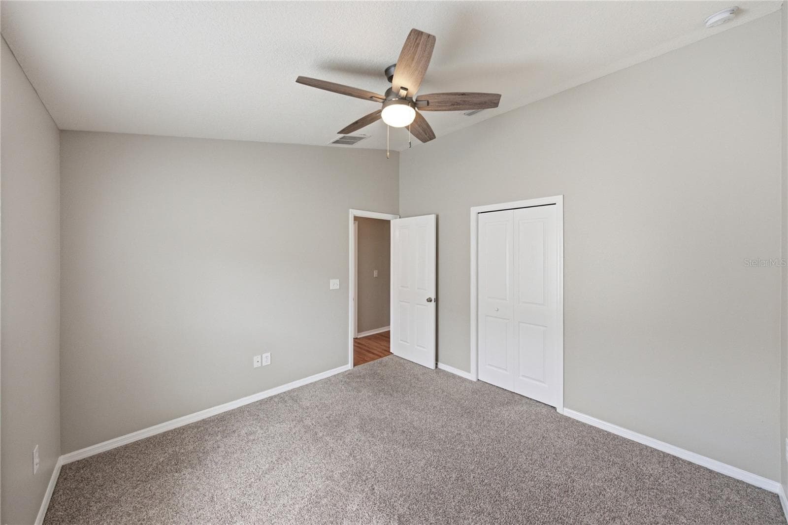 Single Family Residence at 34455 CLIFFCREEK CT, WESLEY CHAPEL, photo 17 of 62