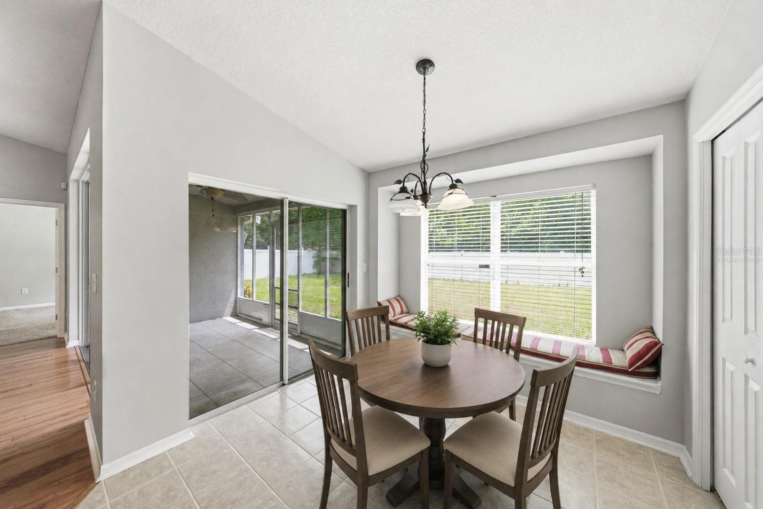 virtually staged - 34455 CLIFFCREEK CT, WESLEY CHAPEL