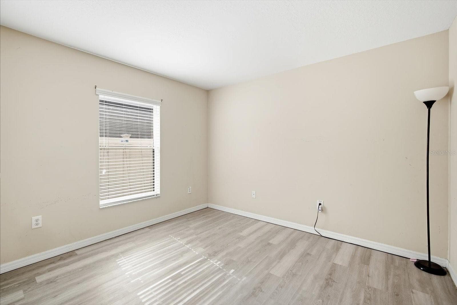 Single Family Residence at 3781 MADBURY CIR, LAKELAND, photo 13 of 26