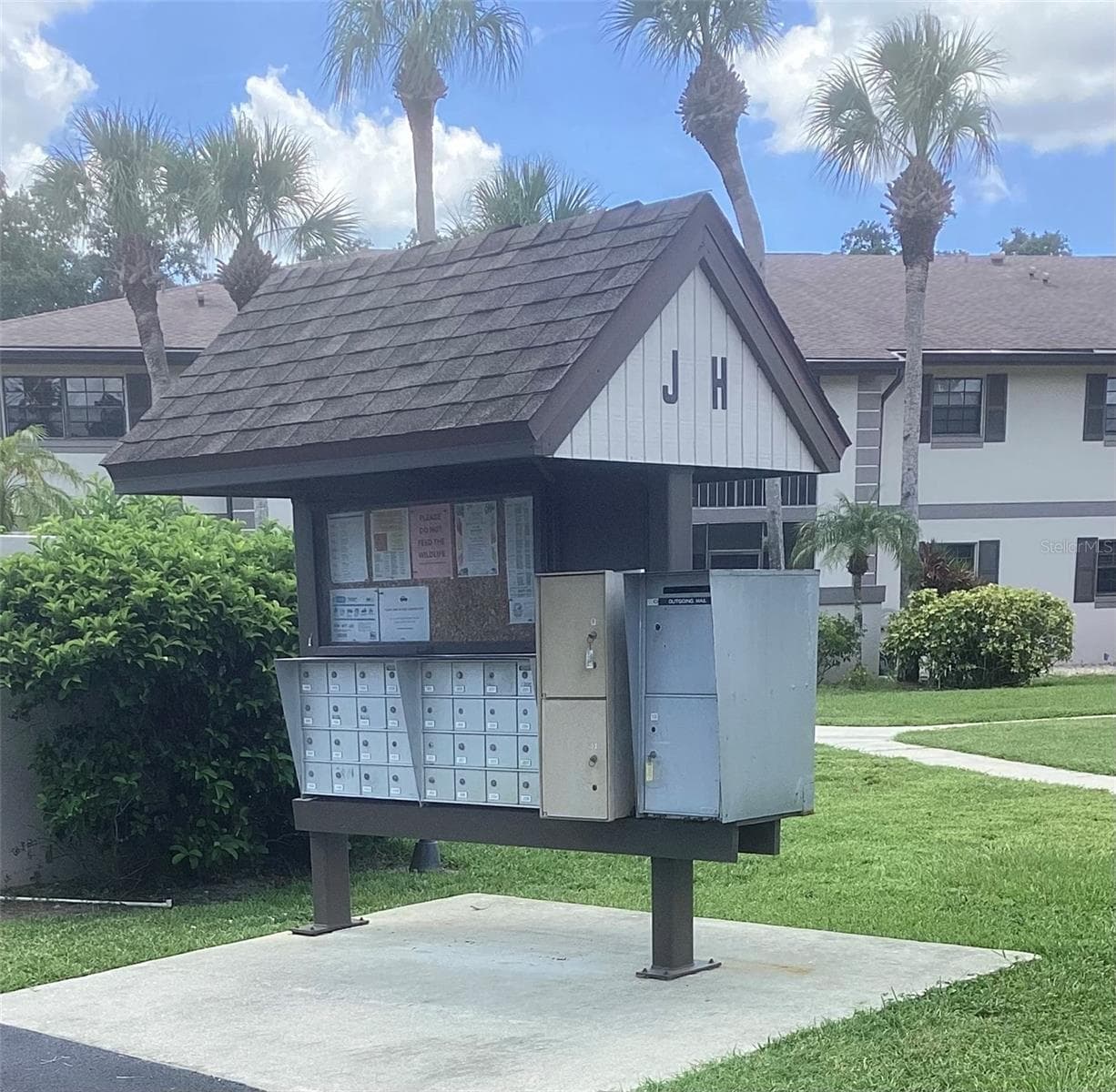 Condominium at OAK FORREST, PORT CHARLOTTE, photo 8 of 30