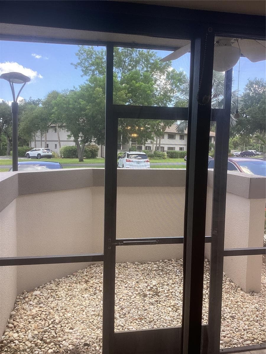 Condominium at OAK FORREST, PORT CHARLOTTE, photo 19 of 30