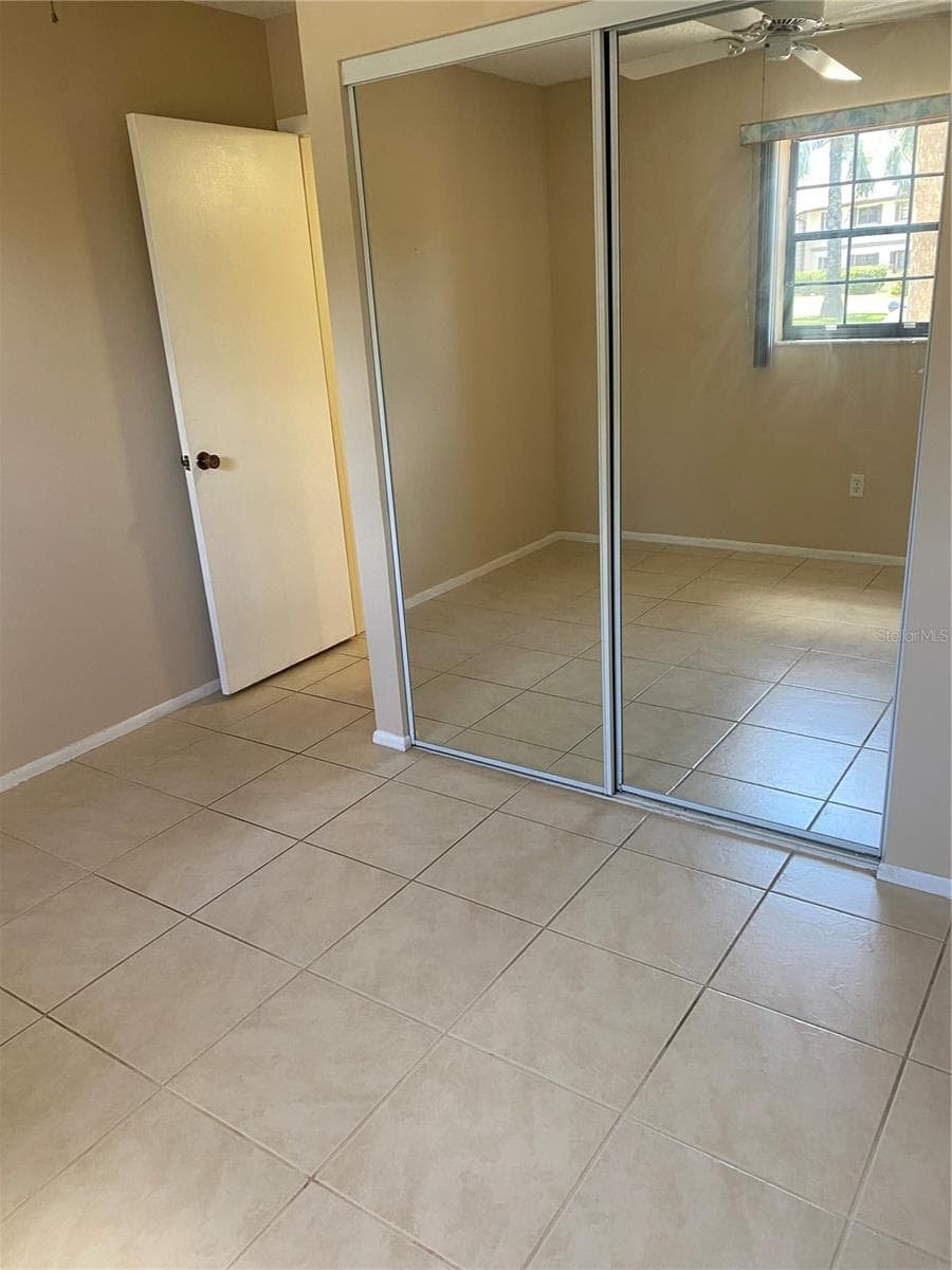 Condominium at OAK FORREST, PORT CHARLOTTE, photo 22 of 30