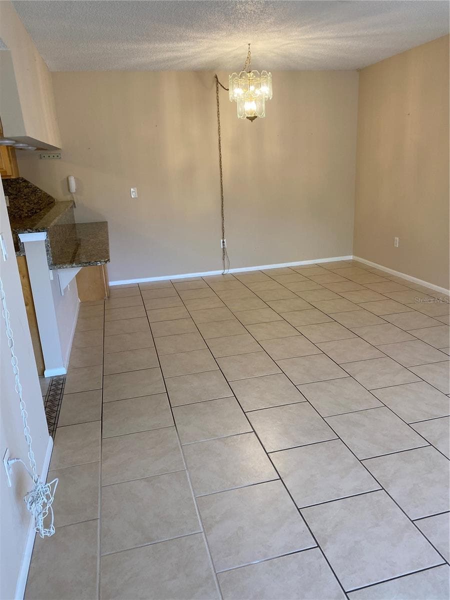 Condominium at OAK FORREST, PORT CHARLOTTE, photo 23 of 30