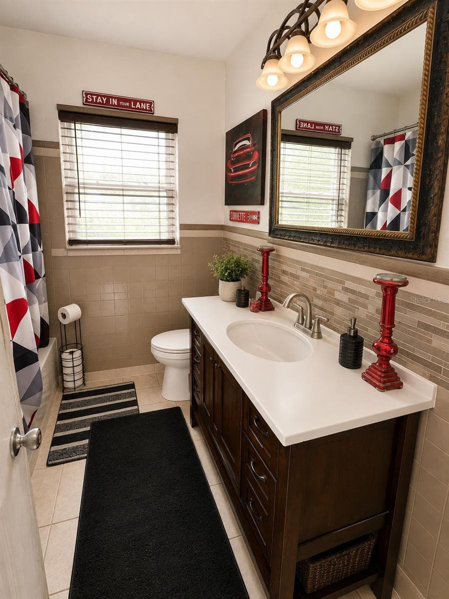 Single Family Residence at 1740 S RIO GRANDE AVE, ORLANDO, photo 8 of 22