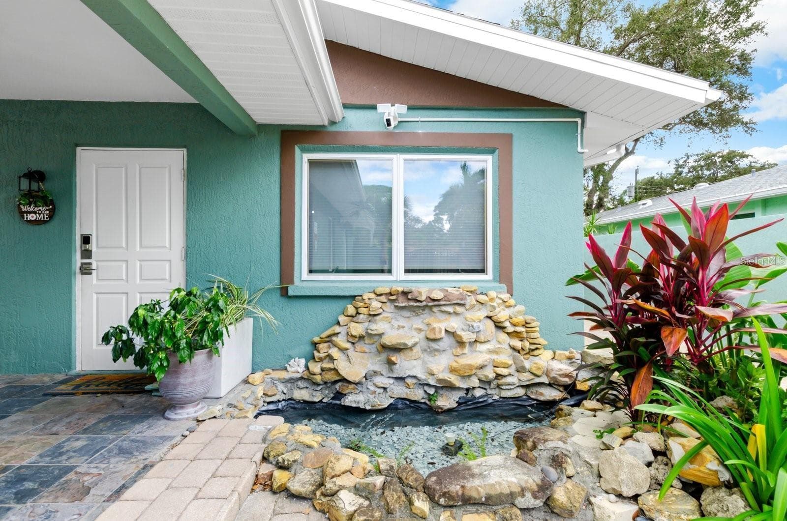 Single Family Residence at 2598 WOOD ST, SARASOTA, photo 5 of 50