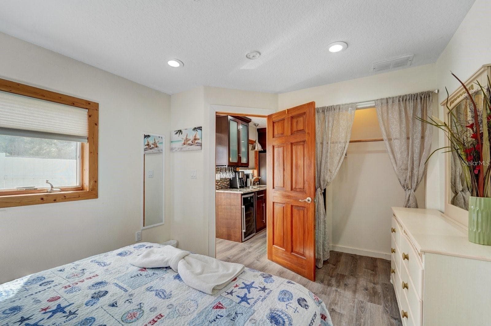 Single Family Residence at 2598 WOOD ST, SARASOTA, photo 12 of 50