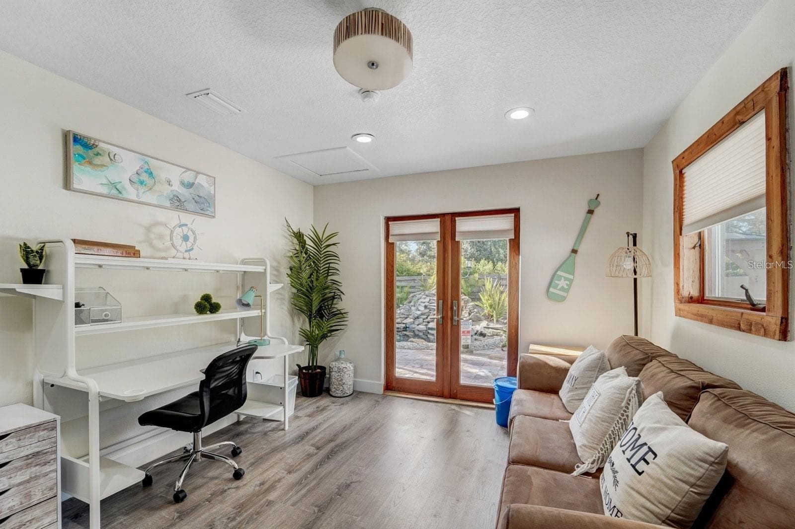 Single Family Residence at 2598 WOOD ST, SARASOTA, photo 14 of 50