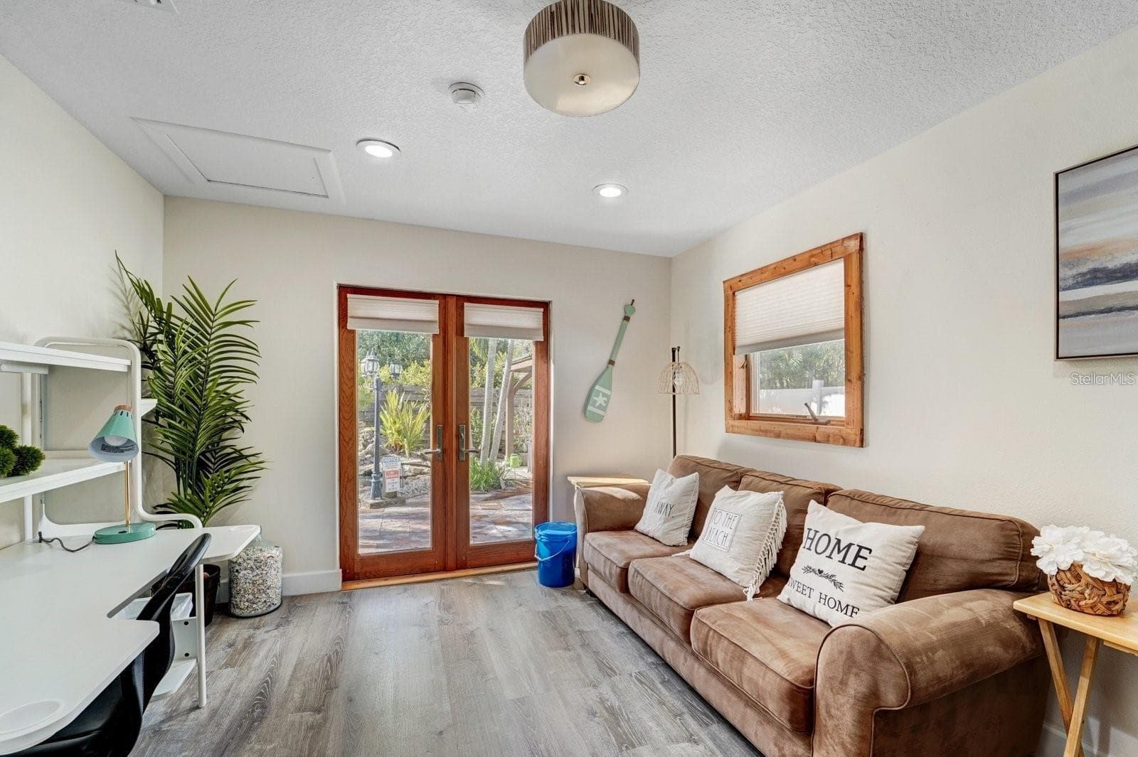 Single Family Residence at 2598 WOOD ST, SARASOTA, photo 15 of 50