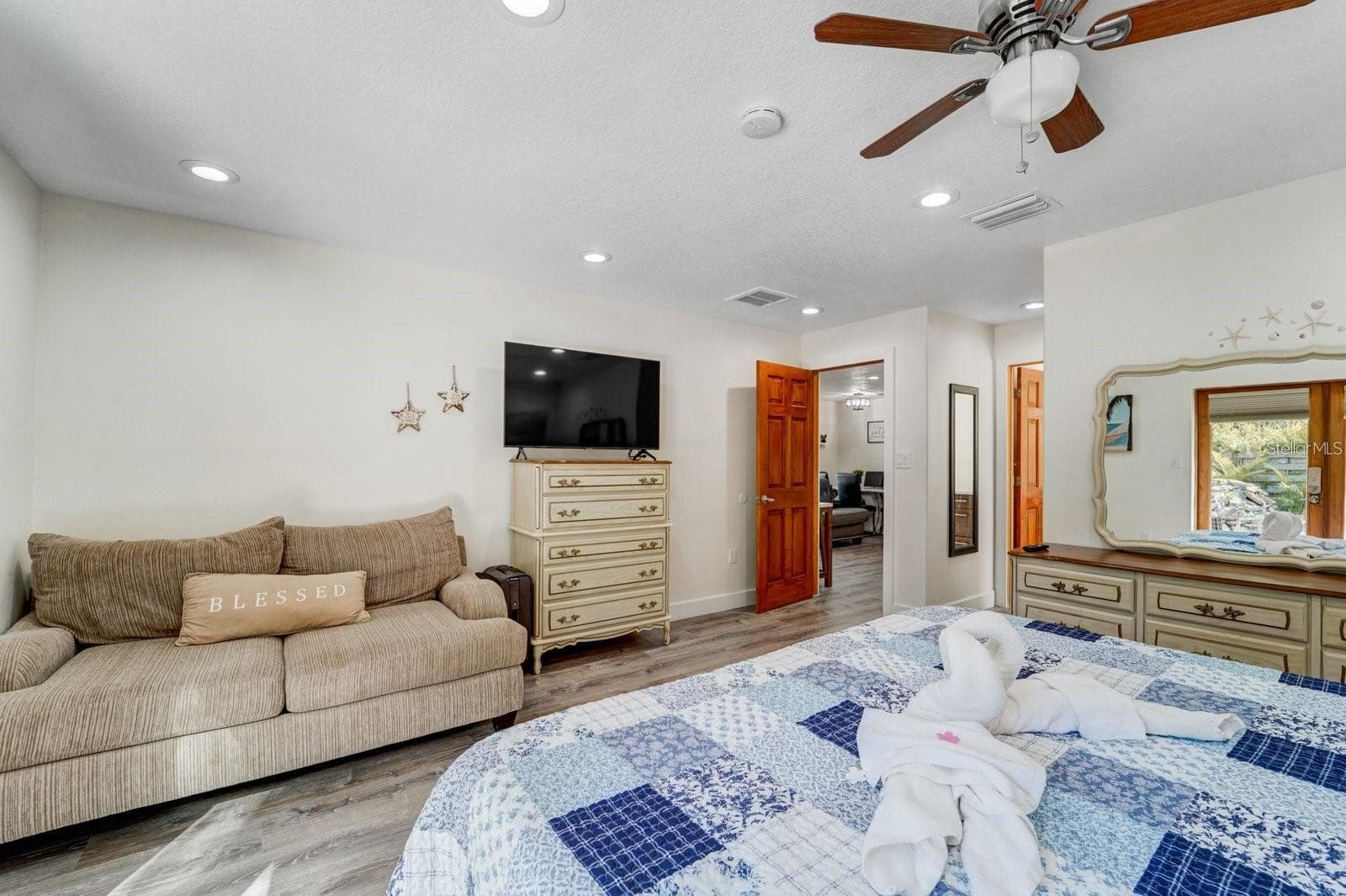 Single Family Residence at 2598 WOOD ST, SARASOTA, photo 27 of 50