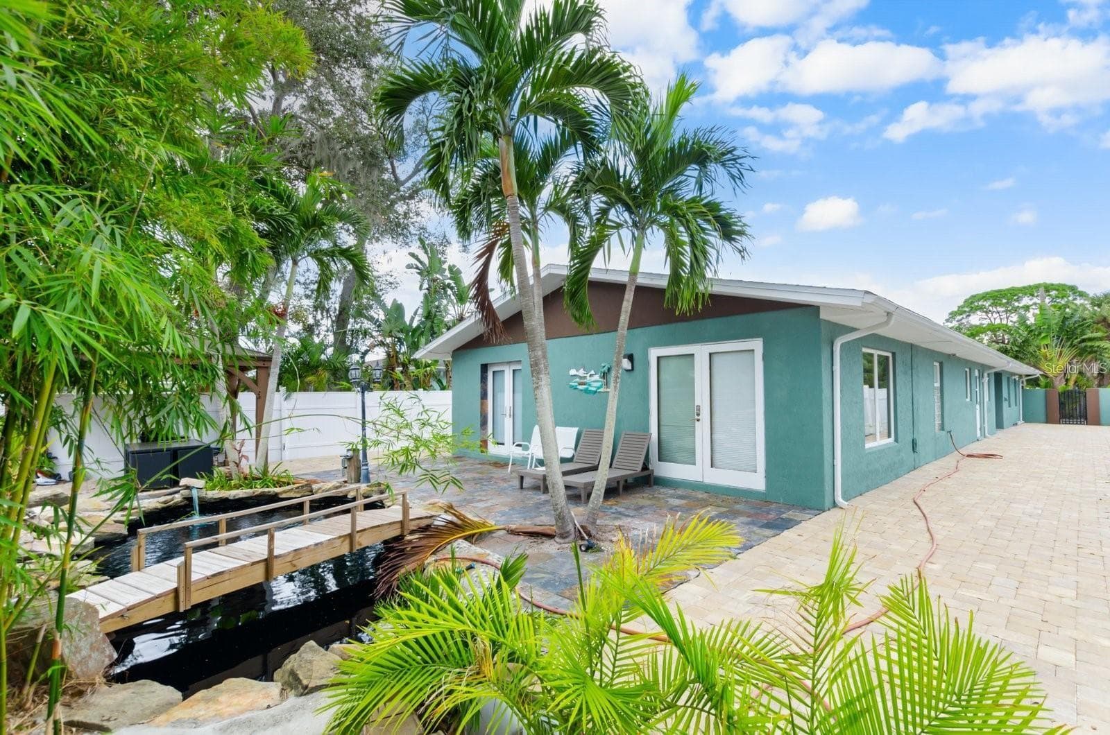 Single Family Residence at 2598 WOOD ST, SARASOTA, photo 41 of 50