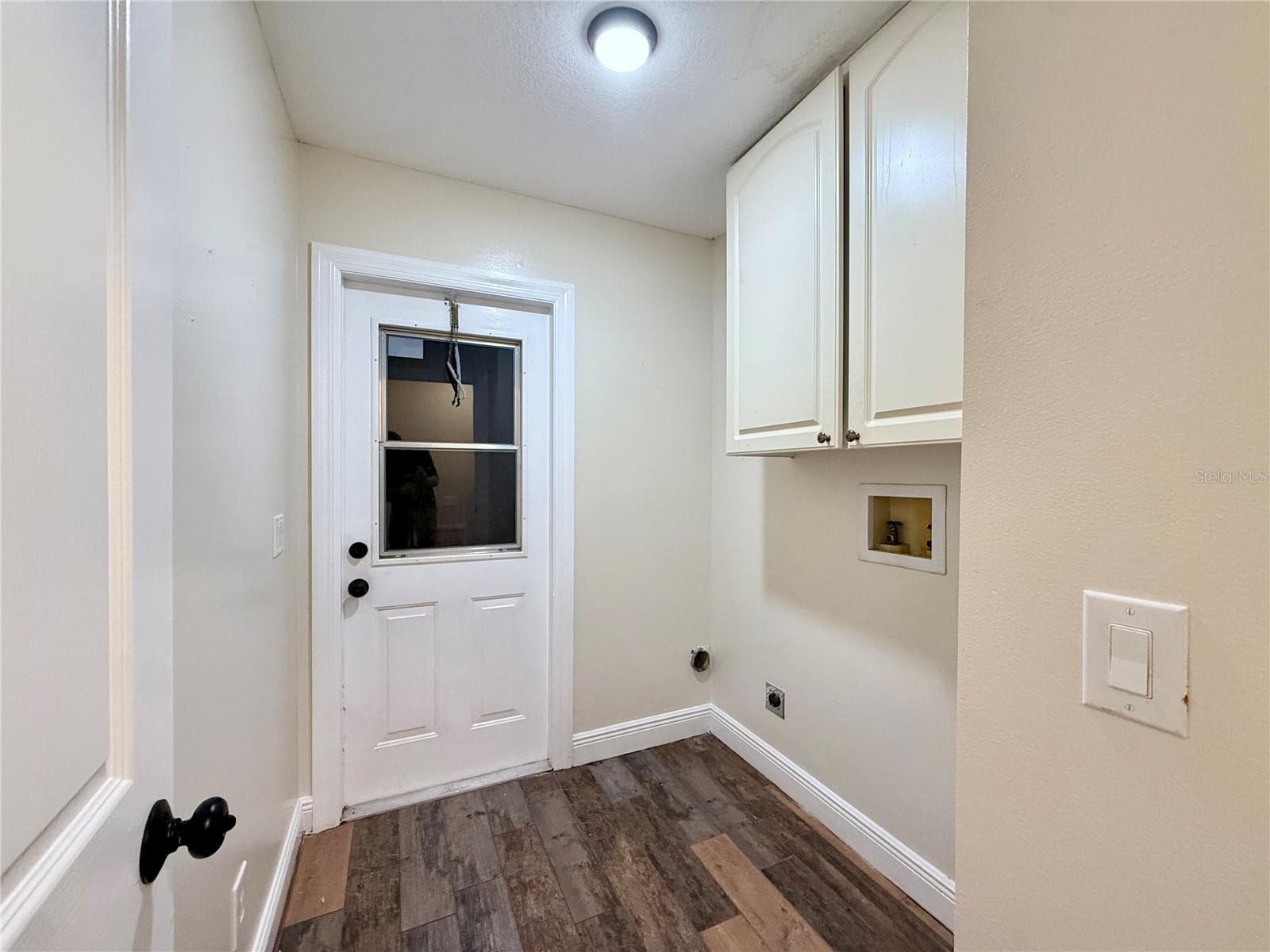 Single Family Residence at 3530 W COGWOOD CIR, BEVERLY HILLS, photo 23 of 69