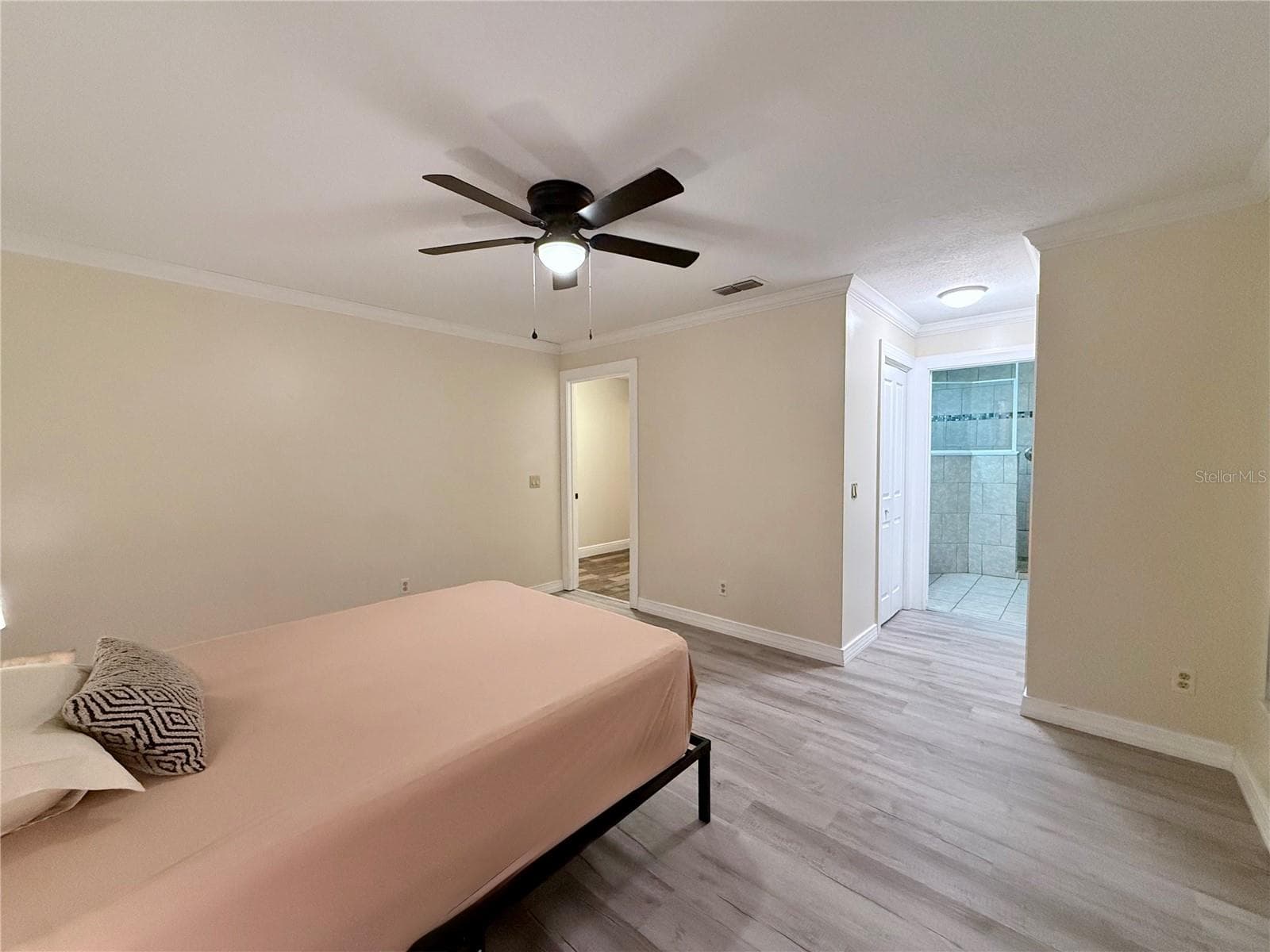 Single Family Residence at 3530 W COGWOOD CIR, BEVERLY HILLS, photo 26 of 69