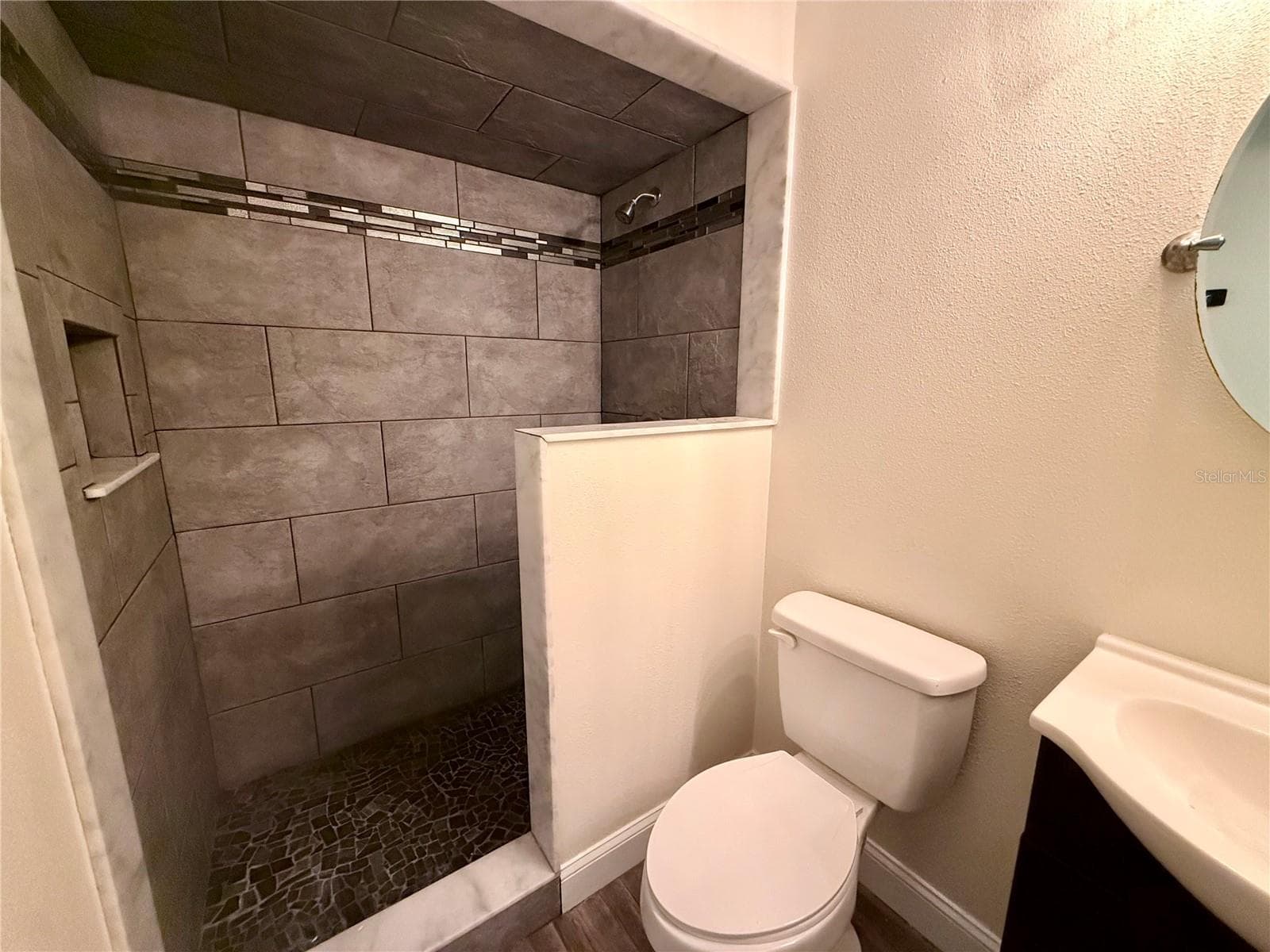Single Family Residence at 3530 W COGWOOD CIR, BEVERLY HILLS, photo 43 of 69